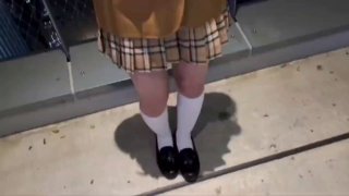角质大屁股小鹿渴望一只巨大的龙公鸡。 - HottElla